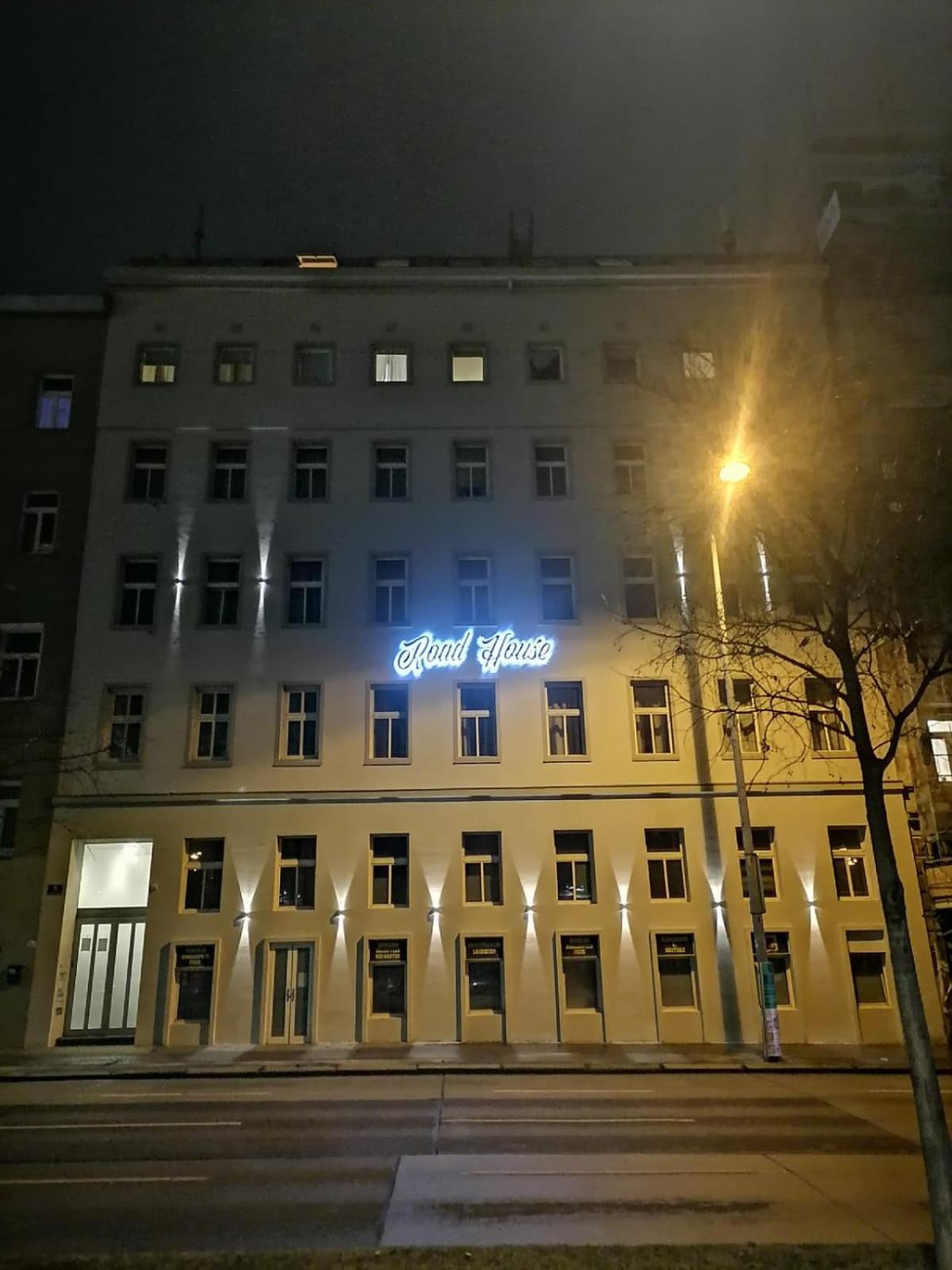 Urban Living Josefstadt - Roadhouse * Wien