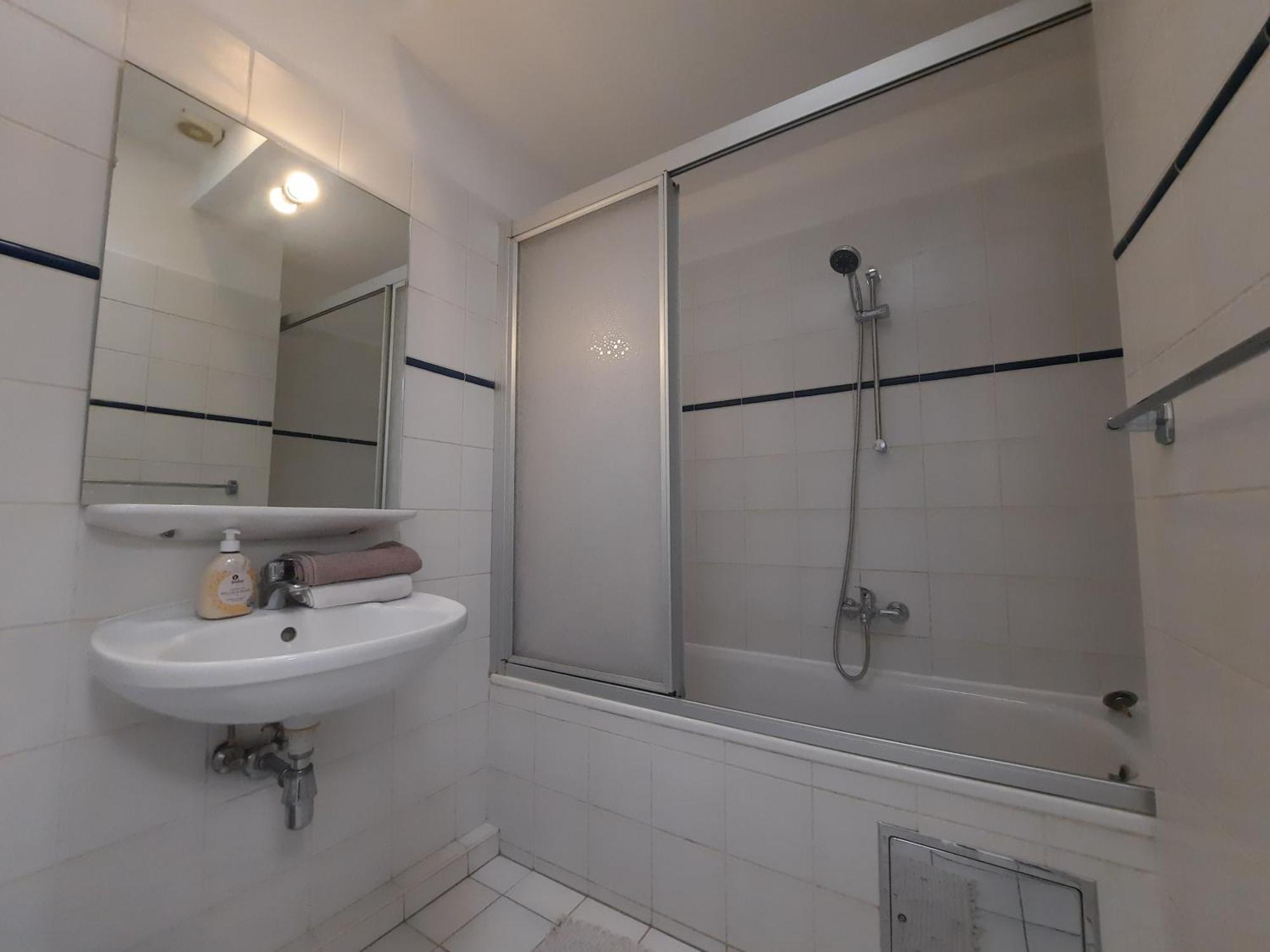 Aparthotel Urban Living Josefstadt - Roadhouse Wien